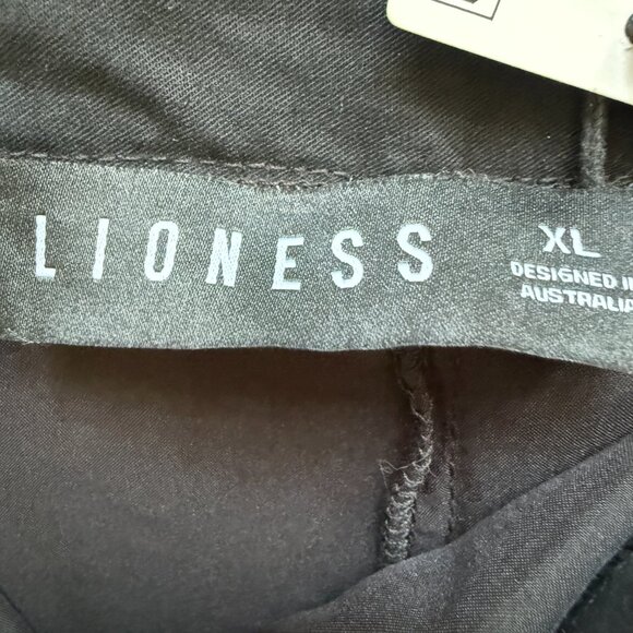 Lioness Un Tutu Mini Skort Skirt Black Bubble XL - Picture 13 of 16